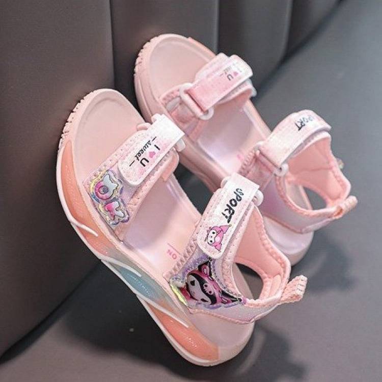 Sanrio Kuromi Toddler Girls Su - Sport Loop Strap のレビューと価格